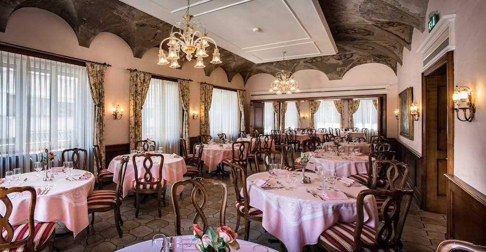 Easyrooms Dell'Angelo Локарно Экстерьер фото
